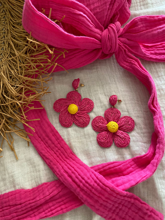 Boucles d’oreilles marguerites fuchsia